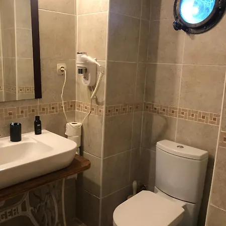 Private 100m2 Detached With Castle Garden Villa